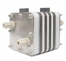 Redox Flow Battery Testing Cell Stack with Serpentine Flow Channels, CRFBTCSSFC